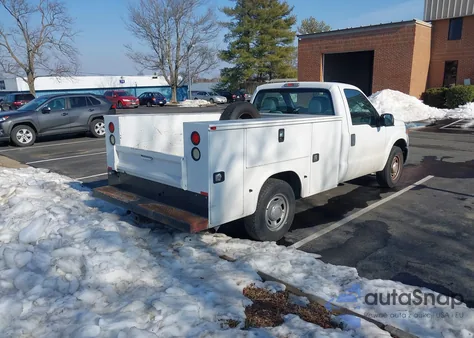 2015 Ford F-250 Xl из США, поврежденный, VIN 1FDBF2A64FEA83994